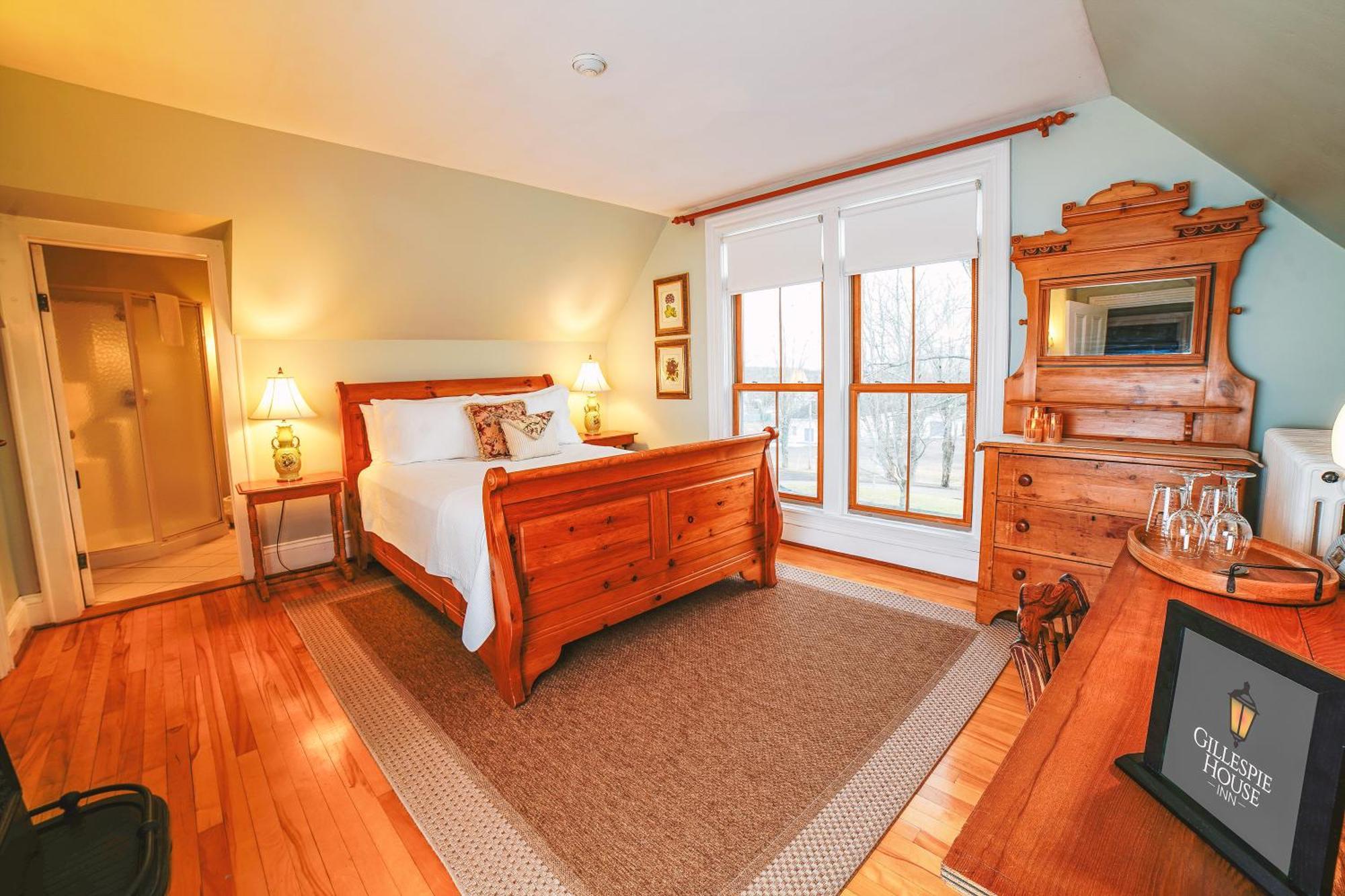 Gillespie House 4* Parrsboro